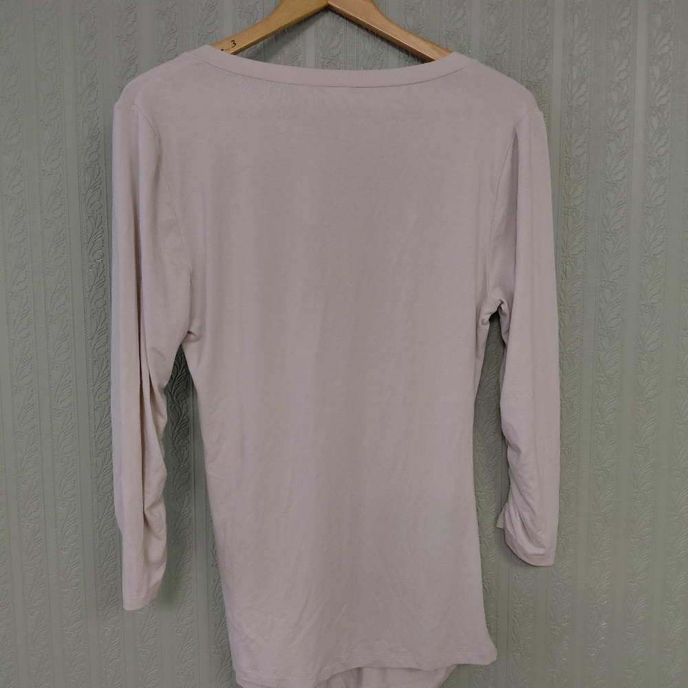 Nwt! NEW YORK & CO. Women's Cream V-Neck Top Rayon Spandex - Picture 6 of 6